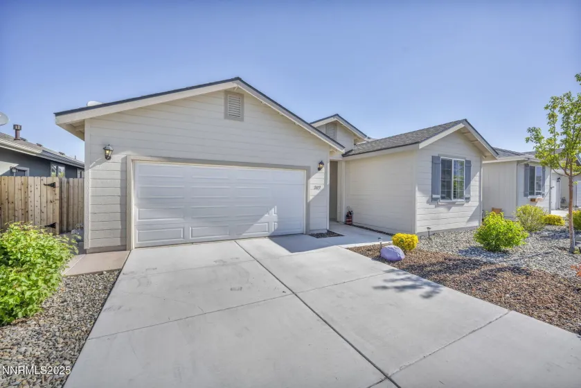 307 Granite, Dayton, Nevada 89403, 3 Bedrooms Bedrooms, ,2 BathroomsBathrooms,Residential,Residential,Granite,250057722