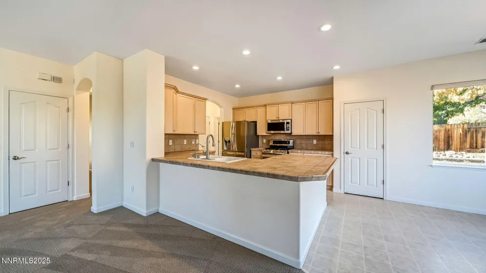 5575 Junction Peak, Sparks, Nevada 89436, 3 Bedrooms Bedrooms, ,2 BathroomsBathrooms,Residential,Residential,Junction Peak,250057726