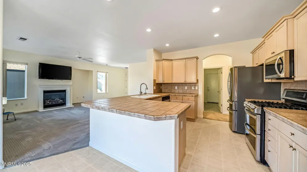 5575 Junction Peak, Sparks, Nevada 89436, 3 Bedrooms Bedrooms, ,2 BathroomsBathrooms,Residential,Residential,Junction Peak,250057726