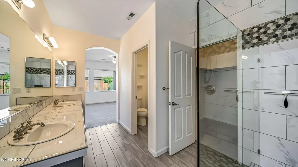 5575 Junction Peak, Sparks, Nevada 89436, 3 Bedrooms Bedrooms, ,2 BathroomsBathrooms,Residential,Residential,Junction Peak,250057726