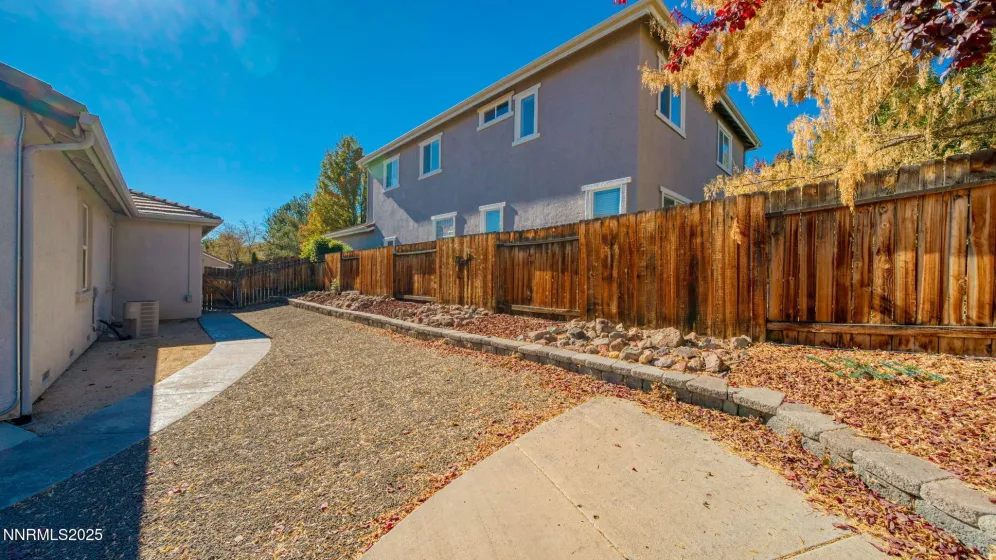 5575 Junction Peak, Sparks, Nevada 89436, 3 Bedrooms Bedrooms, ,2 BathroomsBathrooms,Residential,Residential,Junction Peak,250057726