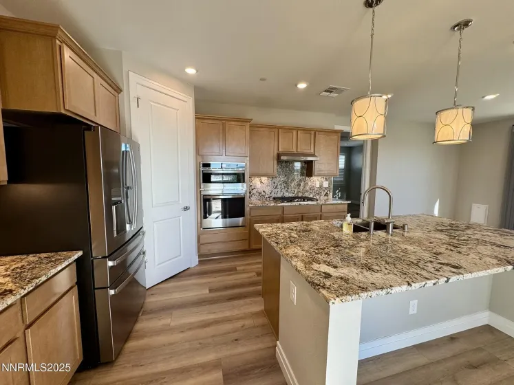 406 Heirloom, Sparks, Nevada 89441, 2 Bedrooms Bedrooms, ,2 BathroomsBathrooms,Residential Lease,Manufactured,Heirloom,250057727