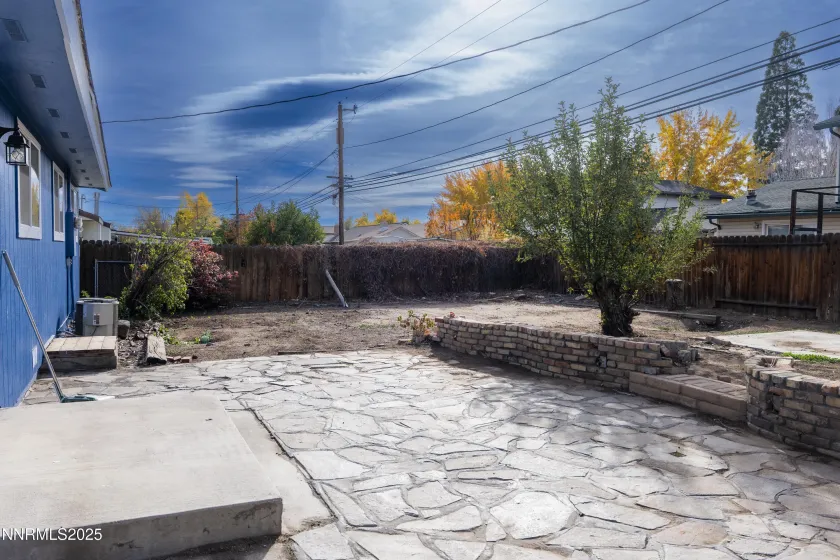 3245 Elaine, Sparks, Nevada 89431, 4 Bedrooms Bedrooms, ,2 BathroomsBathrooms,Residential,Residential,Elaine,250057729