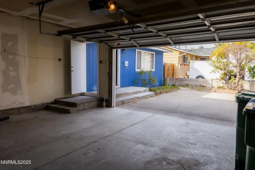 3245 Elaine, Sparks, Nevada 89431, 4 Bedrooms Bedrooms, ,2 BathroomsBathrooms,Residential,Residential,Elaine,250057729