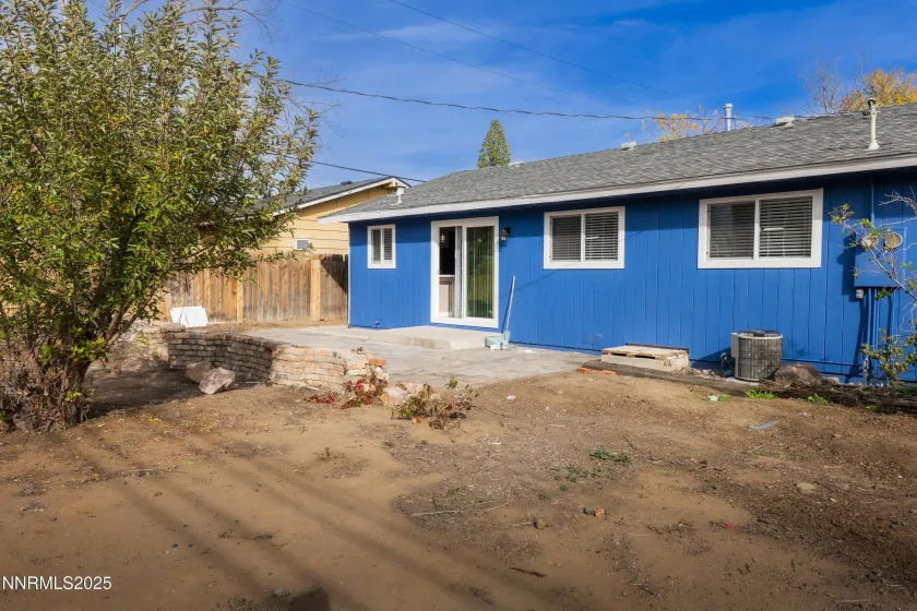 3245 Elaine, Sparks, Nevada 89431, 4 Bedrooms Bedrooms, ,2 BathroomsBathrooms,Residential,Residential,Elaine,250057729