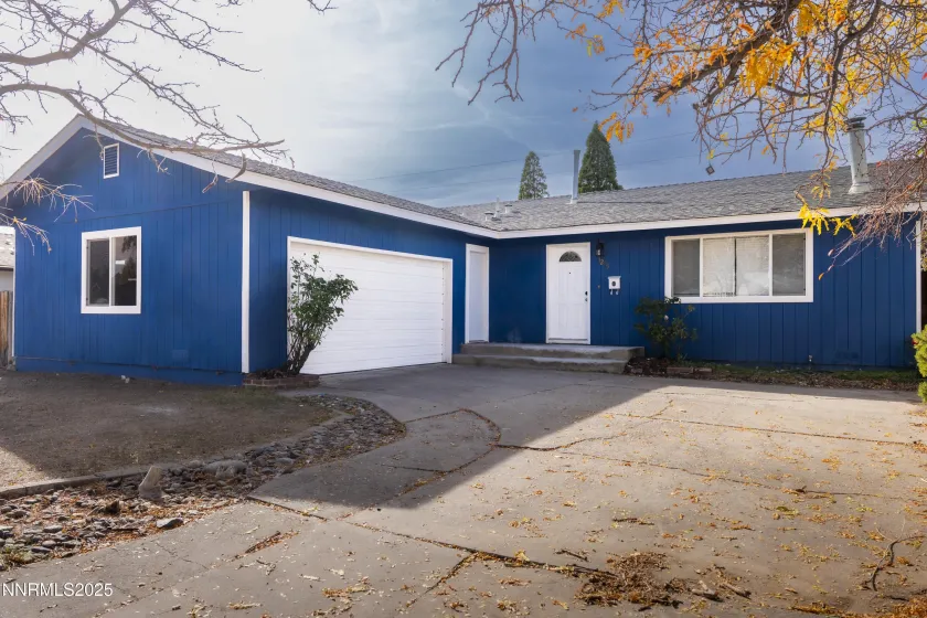 3245 Elaine, Sparks, Nevada 89431, 4 Bedrooms Bedrooms, ,2 BathroomsBathrooms,Residential,Residential,Elaine,250057729