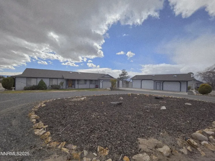 1611 Johnson, Minden, Nevada 89423, 3 Bedrooms Bedrooms, ,3 BathroomsBathrooms,Residential,Residential,Johnson,250057731