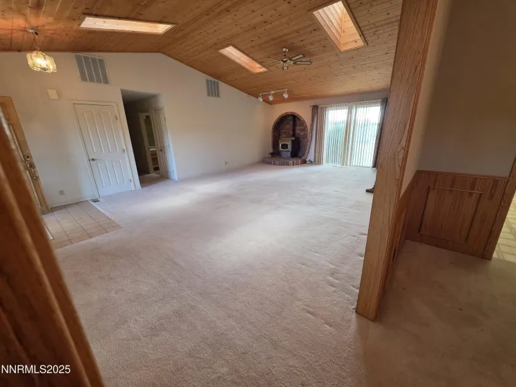 1611 Johnson, Minden, Nevada 89423, 3 Bedrooms Bedrooms, ,3 BathroomsBathrooms,Residential,Residential,Johnson,250057731