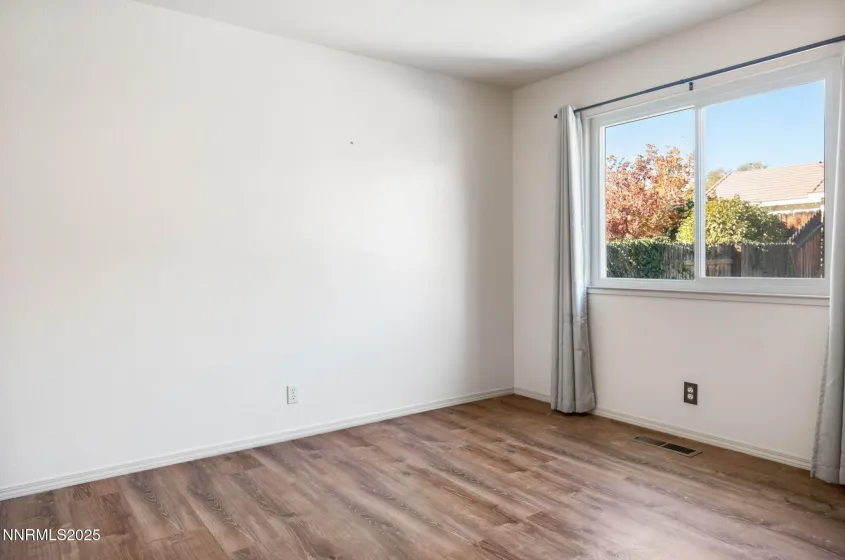 6667 Dorchester, Sparks, Nevada 89436, 3 Bedrooms Bedrooms, ,2 BathroomsBathrooms,Residential,Residential,Dorchester,250057735