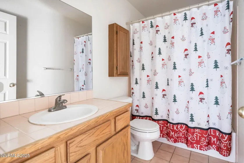 6667 Dorchester, Sparks, Nevada 89436, 3 Bedrooms Bedrooms, ,2 BathroomsBathrooms,Residential,Residential,Dorchester,250057735