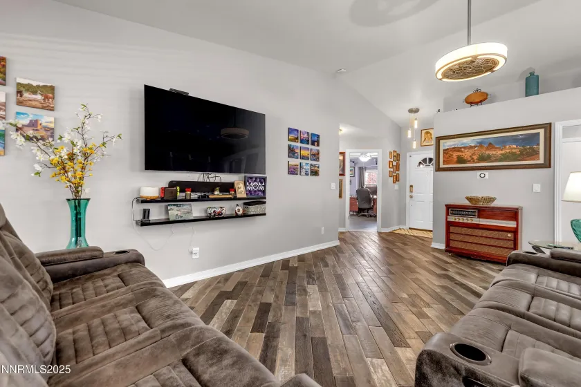 155 Veronica, Spanish Springs, Nevada 89436, 3 Bedrooms Bedrooms, ,3 BathroomsBathrooms,Residential,Residential,Veronica,250055417