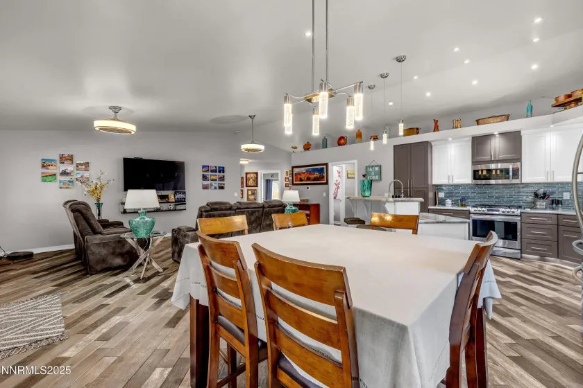 155 Veronica, Spanish Springs, Nevada 89436, 3 Bedrooms Bedrooms, ,3 BathroomsBathrooms,Residential,Residential,Veronica,250055417