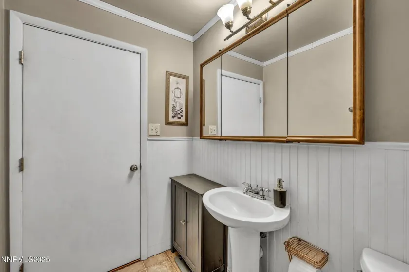 218 Albany, Carson City, Nevada 89703, 2 Bedrooms Bedrooms, ,1 BathroomBathrooms,Residential,Residential,Albany,250050160