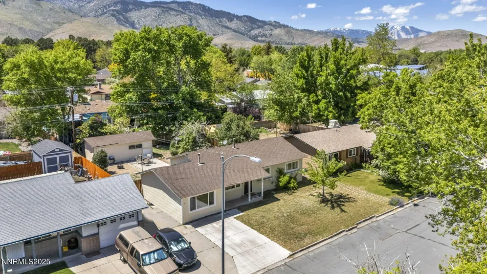 218 Albany, Carson City, Nevada 89703, 2 Bedrooms Bedrooms, ,1 BathroomBathrooms,Residential,Residential,Albany,250050160