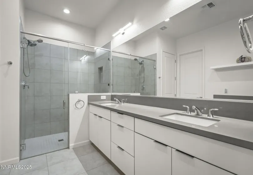 12514 Woods Clover, Reno, Nevada 89521, 2 Bedrooms Bedrooms, ,2 BathroomsBathrooms,Residential,Residential,Woods Clover,250057738