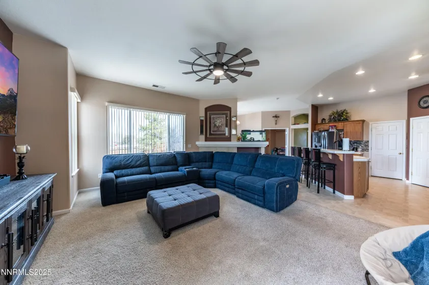 1600 Picetti, Fernley, Nevada 89408, 3 Bedrooms Bedrooms, ,2 BathroomsBathrooms,Residential,Residential,Picetti,250057741