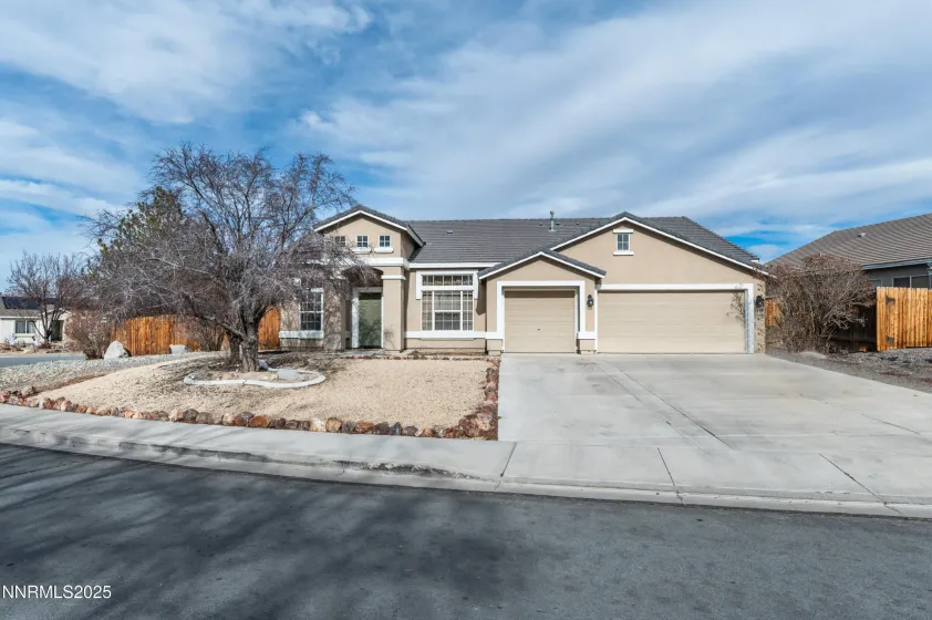 1600 Picetti, Fernley, Nevada 89408, 3 Bedrooms Bedrooms, ,2 BathroomsBathrooms,Residential,Residential,Picetti,250057741
