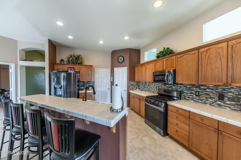 1600 Picetti, Fernley, Nevada 89408, 3 Bedrooms Bedrooms, ,2 BathroomsBathrooms,Residential,Residential,Picetti,250057741