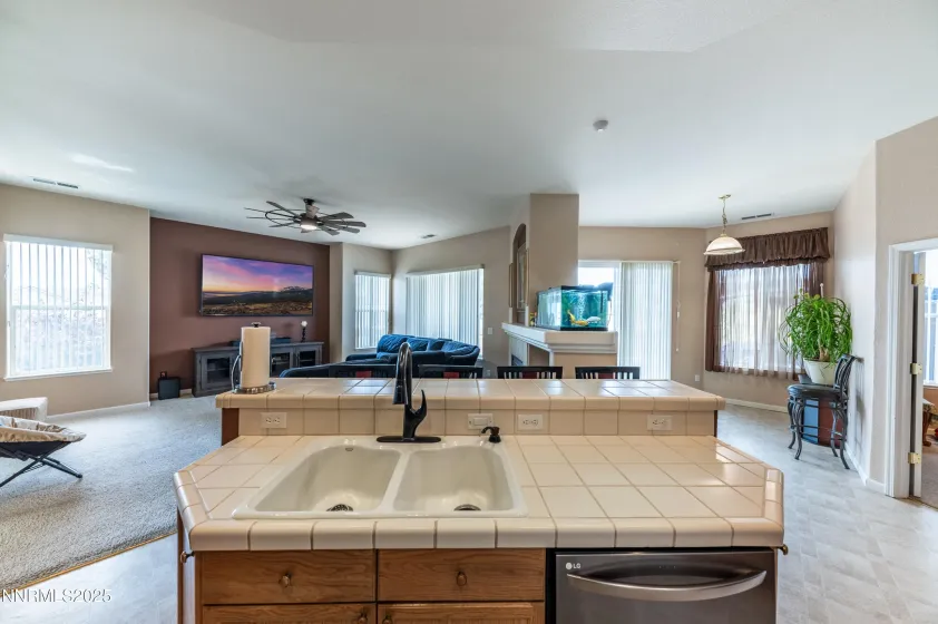 1600 Picetti, Fernley, Nevada 89408, 3 Bedrooms Bedrooms, ,2 BathroomsBathrooms,Residential,Residential,Picetti,250057741