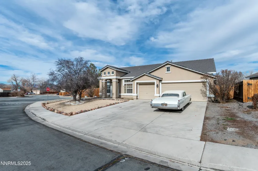 1600 Picetti, Fernley, Nevada 89408, 3 Bedrooms Bedrooms, ,2 BathroomsBathrooms,Residential,Residential,Picetti,250057741