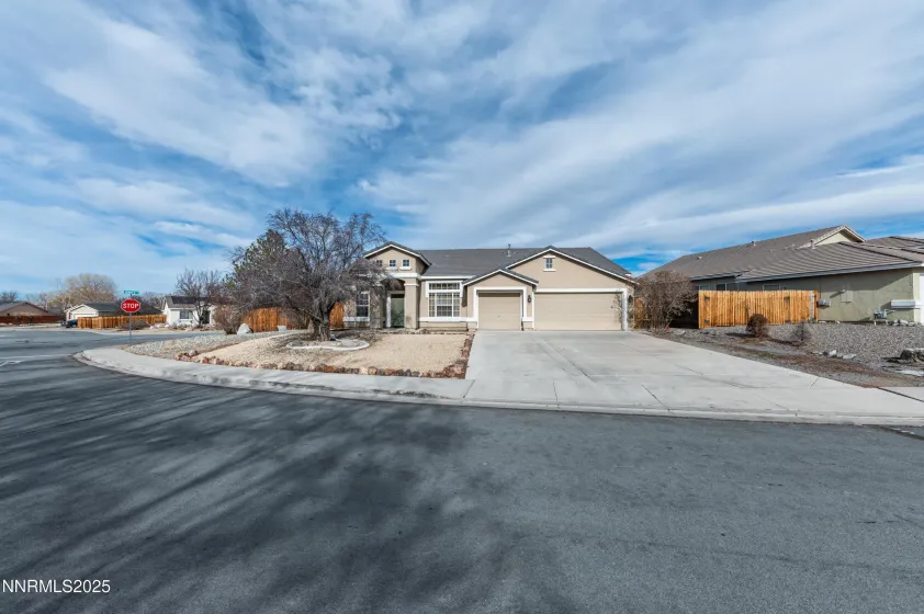 1600 Picetti, Fernley, Nevada 89408, 3 Bedrooms Bedrooms, ,2 BathroomsBathrooms,Residential,Residential,Picetti,250057741