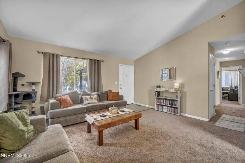 112 Ave De La Bleu De Clair, Sparks, Nevada 89434, 2 Bedrooms Bedrooms, ,2 BathroomsBathrooms,Residential,Residential,Ave De La Bleu De Clair,250057742