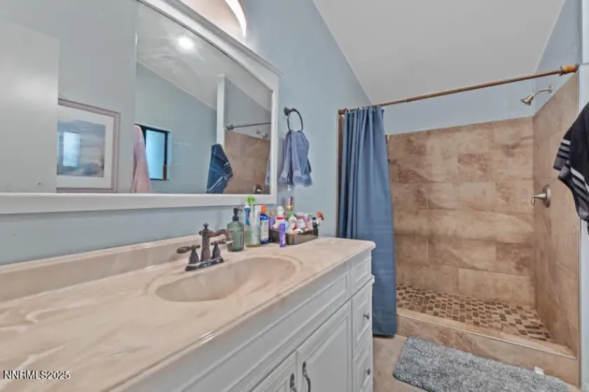 50 Cour De La Celedon, Sparks, Nevada 89434, 3 Bedrooms Bedrooms, ,2 BathroomsBathrooms,Residential,Residential,Cour De La Celedon,250057752