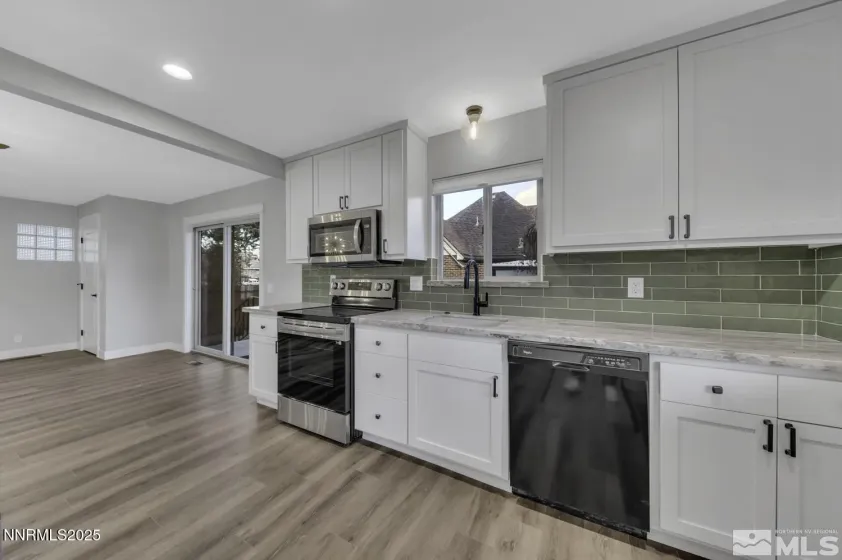 410 Reno, Reno, Nevada 89509, 2 Bedrooms Bedrooms, ,2 BathroomsBathrooms,Residential,Residential,Reno,250054077