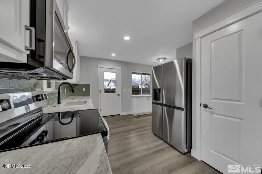 410 Reno, Reno, Nevada 89509, 2 Bedrooms Bedrooms, ,2 BathroomsBathrooms,Residential,Residential,Reno,250054077