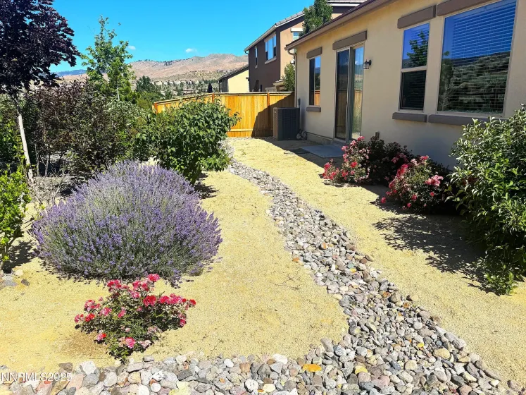 1725 Verdi Vista, Reno, Nevada 89523, 3 Bedrooms Bedrooms, ,3 BathroomsBathrooms,Residential,Residential,Verdi Vista,250001367