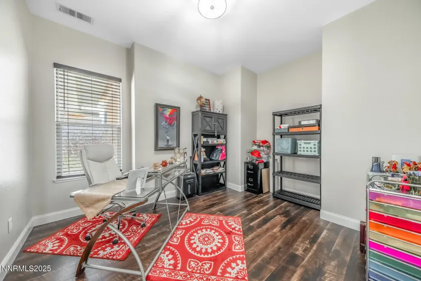 1390 Fox Glen, Reno, Nevada 89511, 3 Bedrooms Bedrooms, ,2 BathroomsBathrooms,Residential,Residential,Fox Glen,250057765