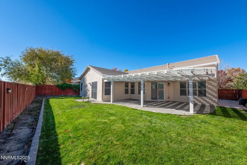 1390 Fox Glen, Reno, Nevada 89511, 3 Bedrooms Bedrooms, ,2 BathroomsBathrooms,Residential,Residential,Fox Glen,250057765