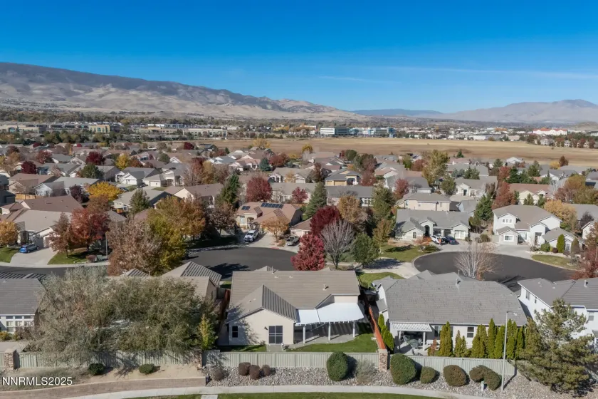 1390 Fox Glen, Reno, Nevada 89511, 3 Bedrooms Bedrooms, ,2 BathroomsBathrooms,Residential,Residential,Fox Glen,250057765