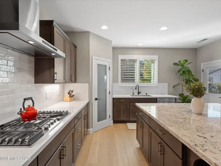 11167 Grazing Cattle, Reno, Nevada 89521, 3 Bedrooms Bedrooms, ,4 BathroomsBathrooms,Residential,Residential,Grazing Cattle,250057768