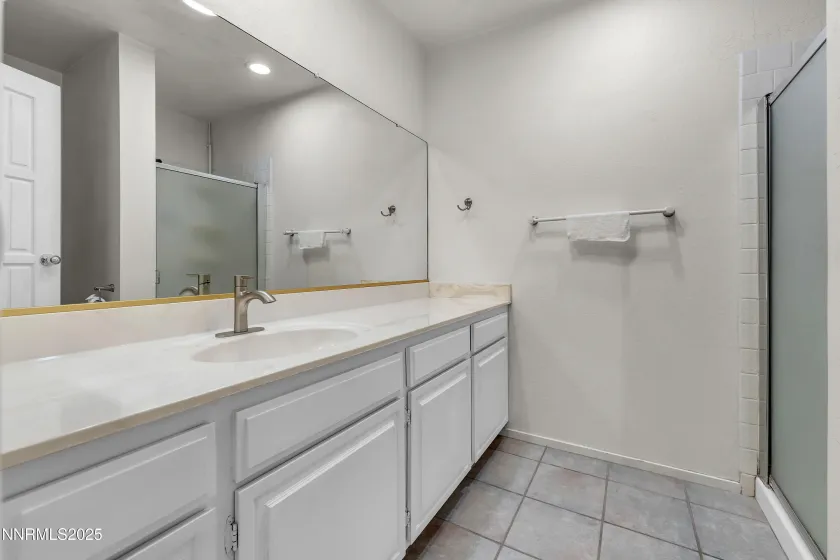 4314 Clyde, Reno, Nevada 89509, 2 Bedrooms Bedrooms, ,3 BathroomsBathrooms,Residential,Residential,Clyde,250057763