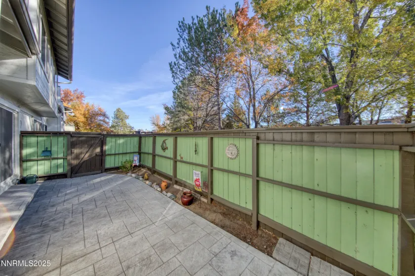 4314 Clyde, Reno, Nevada 89509, 2 Bedrooms Bedrooms, ,3 BathroomsBathrooms,Residential,Residential,Clyde,250057763