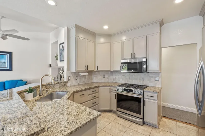 4720 Ellicott, Reno, Nevada 89519, 5 Bedrooms Bedrooms, ,3 BathroomsBathrooms,Residential,Residential,Ellicott,250057774