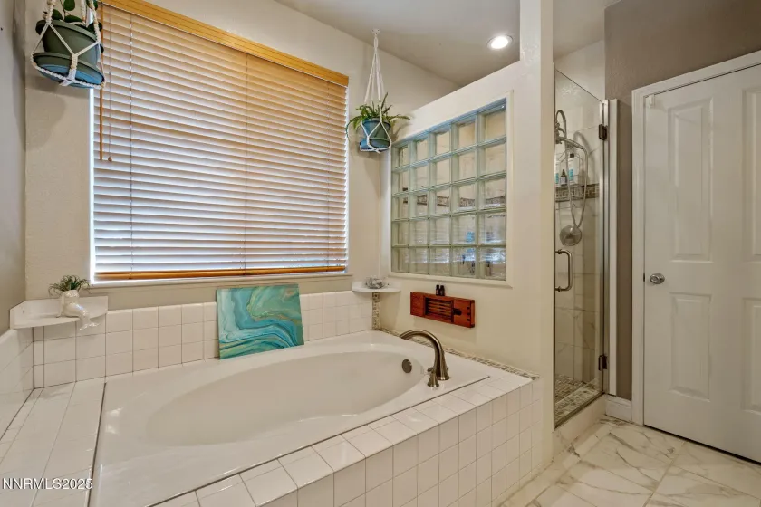 4720 Ellicott, Reno, Nevada 89519, 5 Bedrooms Bedrooms, ,3 BathroomsBathrooms,Residential,Residential,Ellicott,250057774