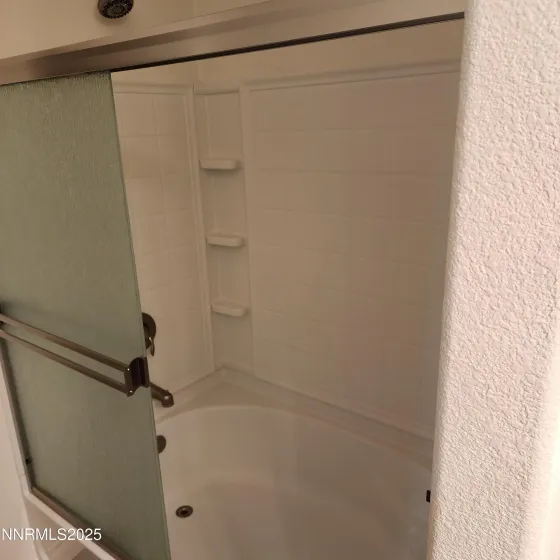 18697 Ginny Crk, Reno, Nevada 89508, 3 Bedrooms Bedrooms, ,2 BathroomsBathrooms,Residential,Residential,Ginny Crk,250057775