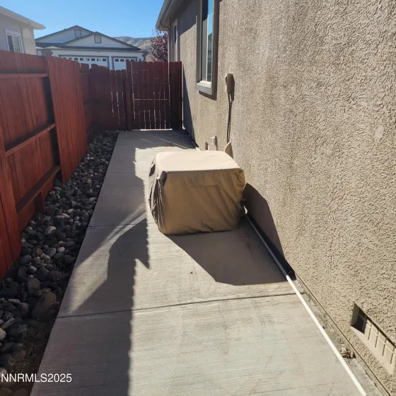 18697 Ginny Crk, Reno, Nevada 89508, 3 Bedrooms Bedrooms, ,2 BathroomsBathrooms,Residential,Residential,Ginny Crk,250057775