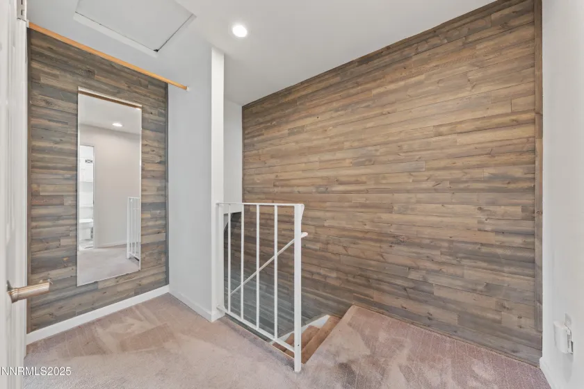 684 Oakwood, Sparks, Nevada 89431, 2 Bedrooms Bedrooms, ,1 BathroomBathrooms,Residential,Residential,Oakwood,250055350