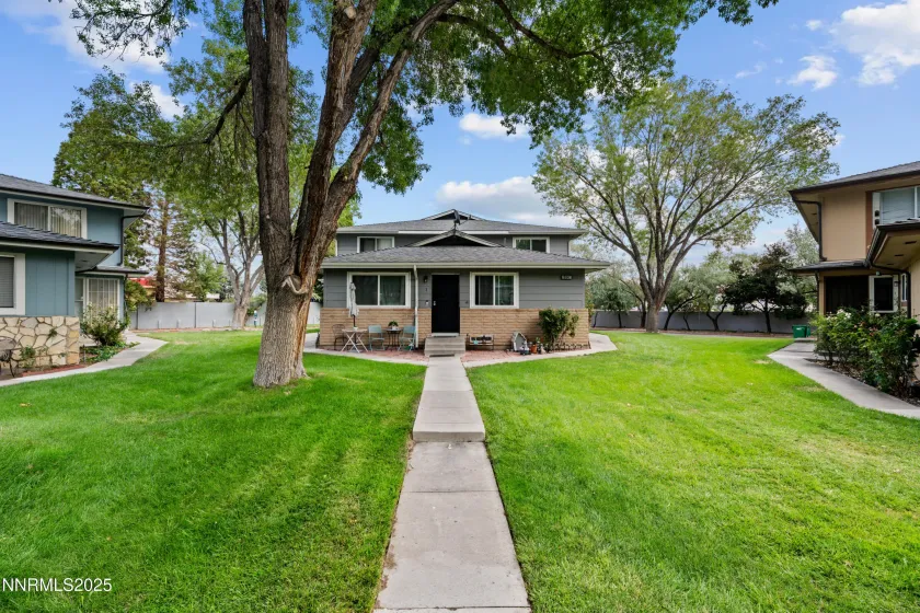 684 Oakwood, Sparks, Nevada 89431, 2 Bedrooms Bedrooms, ,1 BathroomBathrooms,Residential,Residential,Oakwood,250055350