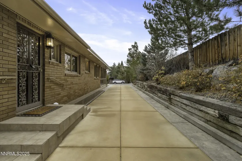 1885 Solari, Reno, Nevada 89509, 3 Bedrooms Bedrooms, ,3 BathroomsBathrooms,Residential,Residential,Solari,250057089