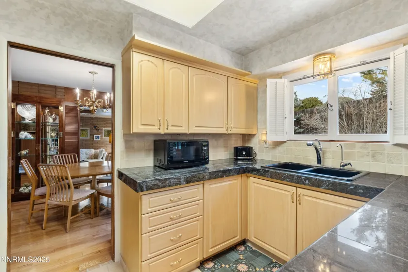 1885 Solari, Reno, Nevada 89509, 3 Bedrooms Bedrooms, ,3 BathroomsBathrooms,Residential,Residential,Solari,250057089