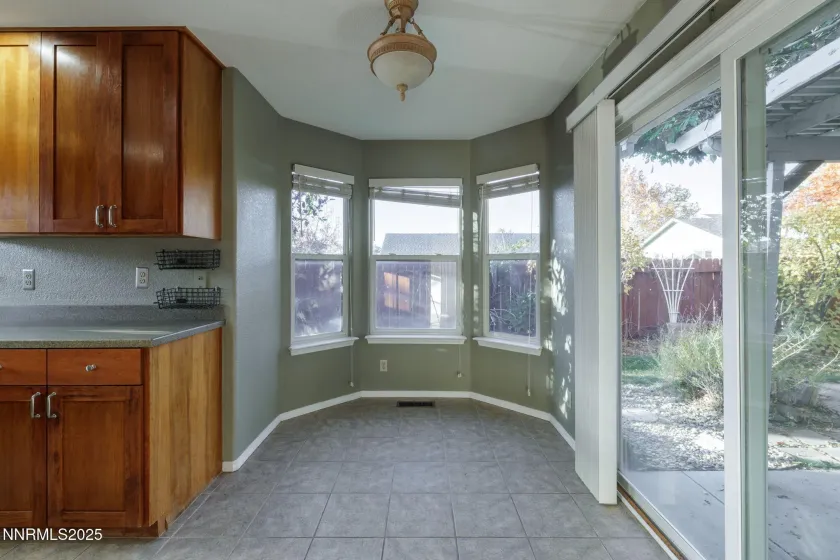 985 Hilltop, Carson City, Nevada 89705, 3 Bedrooms Bedrooms, ,2 BathroomsBathrooms,Residential,Residential,Hilltop,250057794