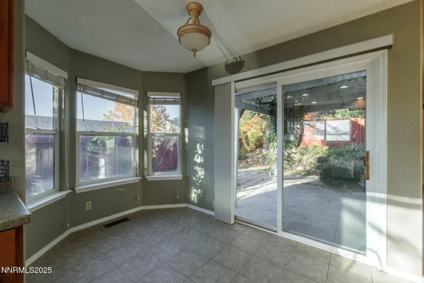 985 Hilltop, Carson City, Nevada 89705, 3 Bedrooms Bedrooms, ,2 BathroomsBathrooms,Residential,Residential,Hilltop,250057794