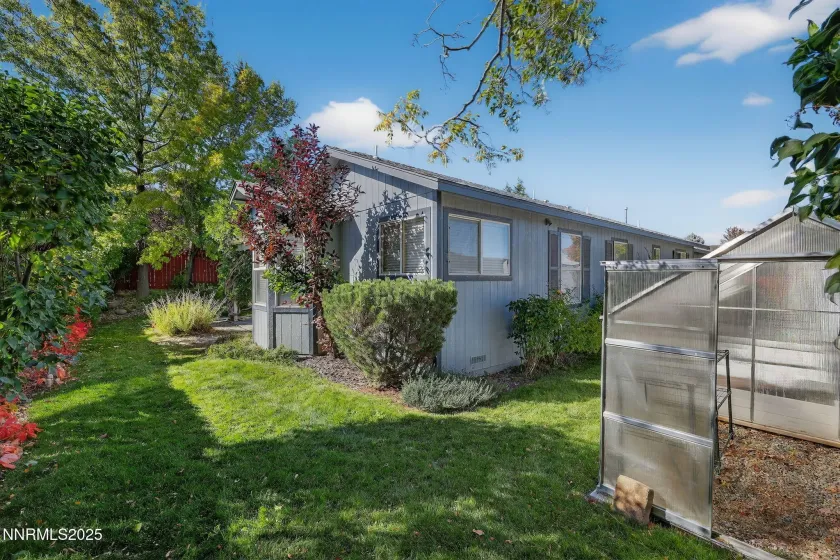 985 Hilltop, Carson City, Nevada 89705, 3 Bedrooms Bedrooms, ,2 BathroomsBathrooms,Residential,Residential,Hilltop,250057794