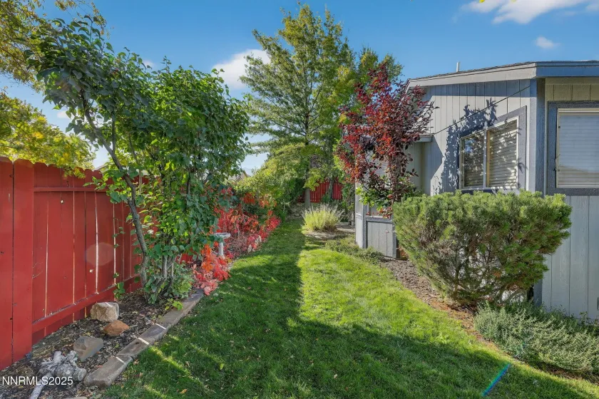 985 Hilltop, Carson City, Nevada 89705, 3 Bedrooms Bedrooms, ,2 BathroomsBathrooms,Residential,Residential,Hilltop,250057794