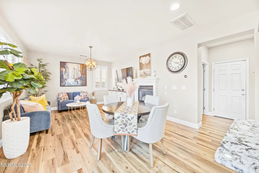 2015 Black Sand, Reno, Nevada 89521, 3 Bedrooms Bedrooms, ,3 BathroomsBathrooms,Residential,Residential,Black Sand,250057795