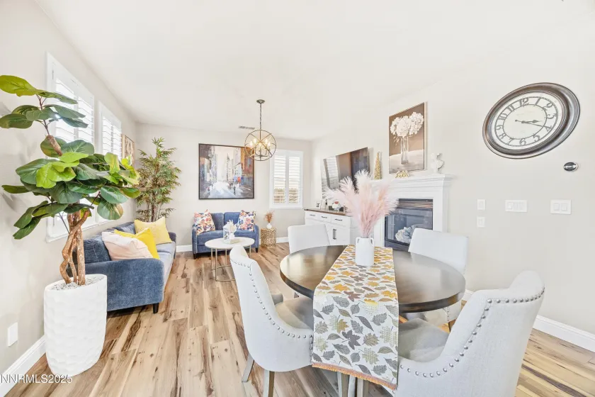 2015 Black Sand, Reno, Nevada 89521, 3 Bedrooms Bedrooms, ,3 BathroomsBathrooms,Residential,Residential,Black Sand,250057795